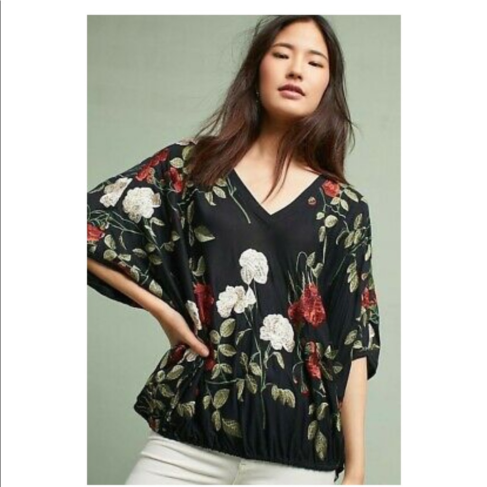 Anthropologie Akemi + Kin Embroidered Floral Too